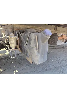 ISUZU NPR HD DEF Tank