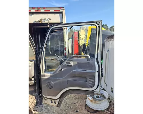 ISUZU NPR HD DOOR ASSEMBLY, FRONT