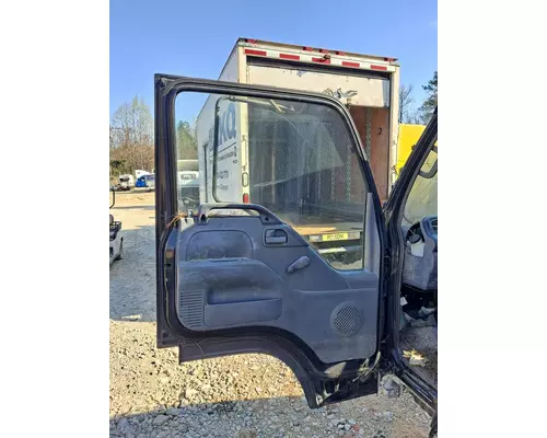 ISUZU NPR HD DOOR ASSEMBLY, FRONT