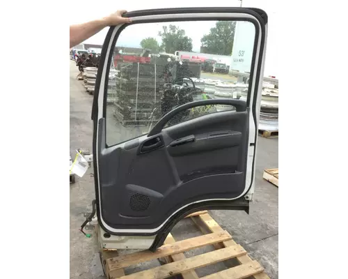 ISUZU NPR HD DOOR ASSEMBLY, FRONT