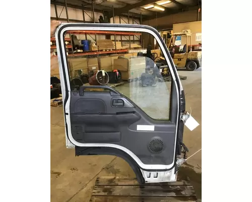 ISUZU NPR HD DOOR ASSEMBLY, FRONT