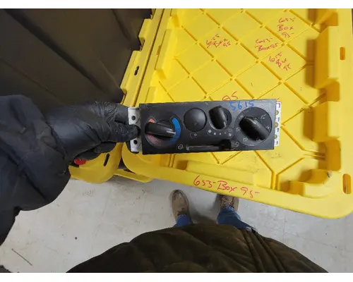 ISUZU NPR-HD ECM (HVAC)