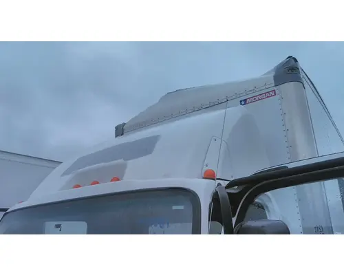 ISUZU NPR HD FAIRING, WIND DEFLECTOR ROOF