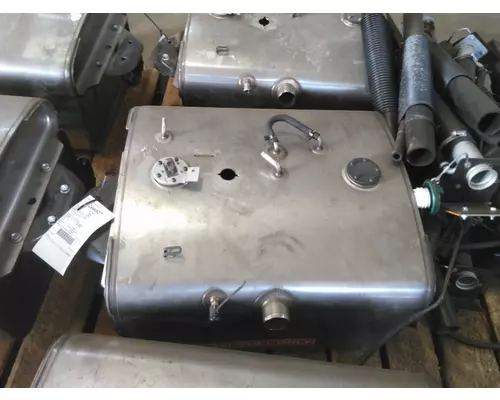 ISUZU NPR HD FUEL TANK