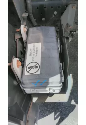 ISUZU NPR HD FUSE BOX