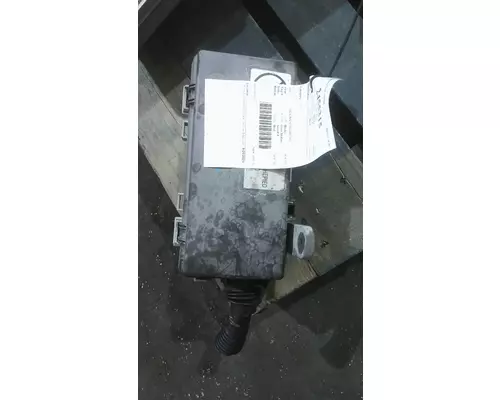 ISUZU NPR HD FUSE BOX