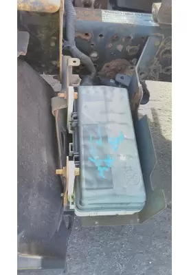 ISUZU NPR HD FUSE BOX