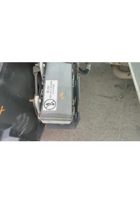 ISUZU NPR HD FUSE BOX