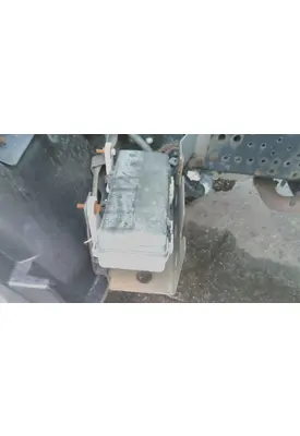 ISUZU NPR HD FUSE BOX