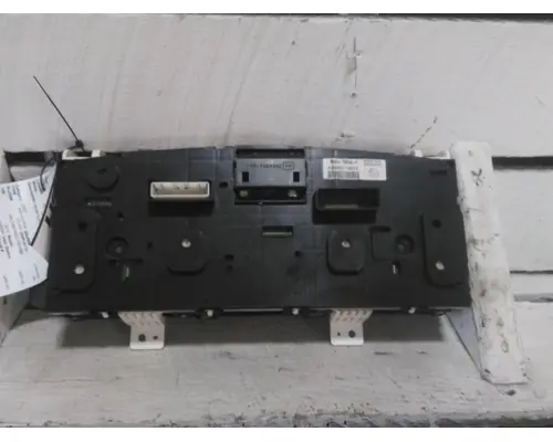 ISUZU NPR HD GAUGE CLUSTER