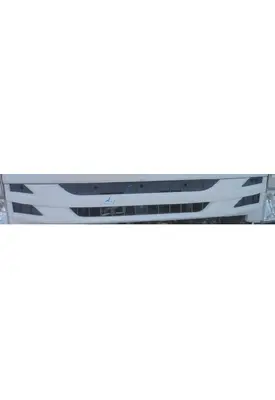 ISUZU NPR HD GRILLE