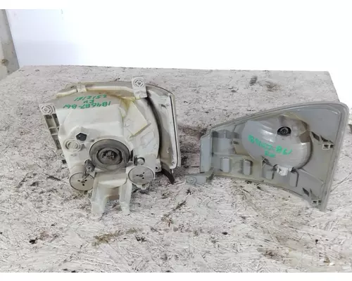 ISUZU NPR HD HEADLAMP ASSEMBLY