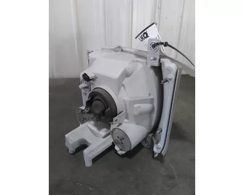 ISUZU NPR HD HEADLAMP ASSEMBLY