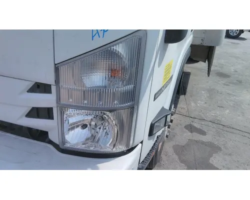 ISUZU NPR HD HEADLAMP ASSEMBLY