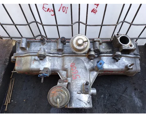 ISUZU NPR-HD Intake Manifold