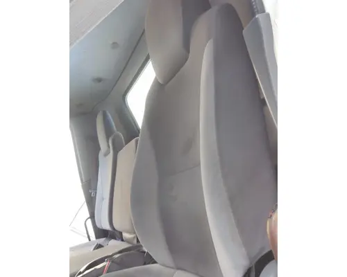 ISUZU NPR HD SEAT, FRONT