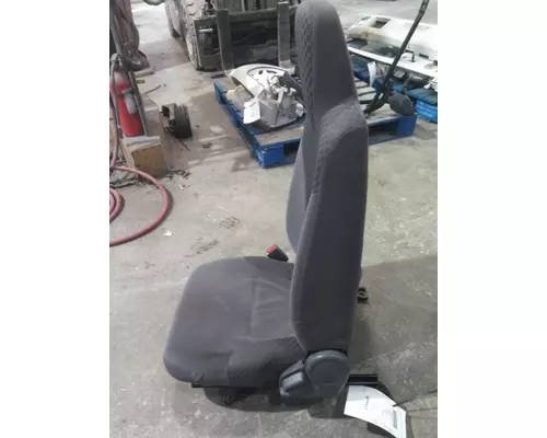 ISUZU NPR HD SEAT, FRONT