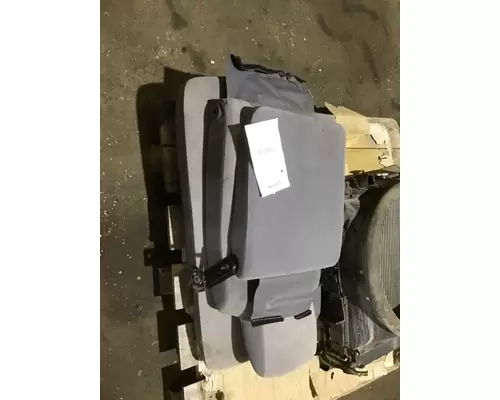 ISUZU NPR HD SEAT, FRONT