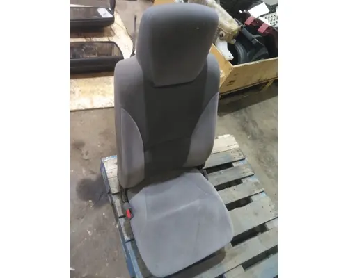 ISUZU NPR HD SEAT, FRONT