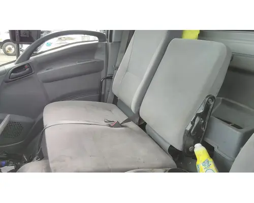 ISUZU NPR HD SEAT, FRONT