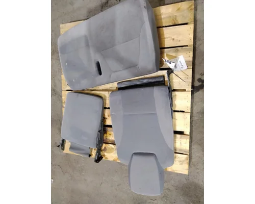 ISUZU NPR HD SEAT, FRONT