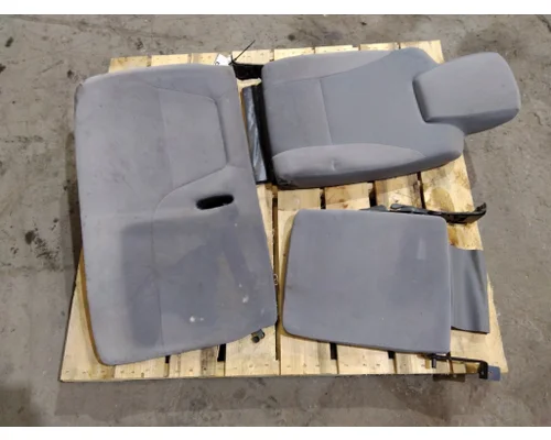 ISUZU NPR HD SEAT, FRONT
