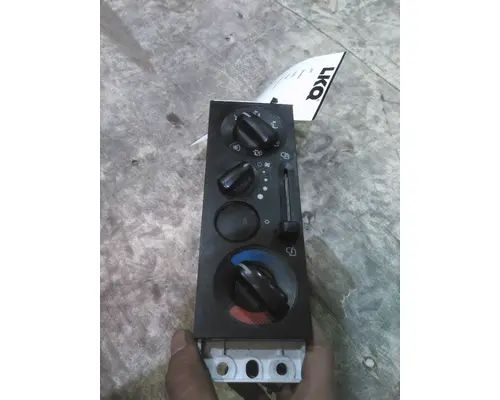 ISUZU NPR HD TEMPERATURE CONTROL