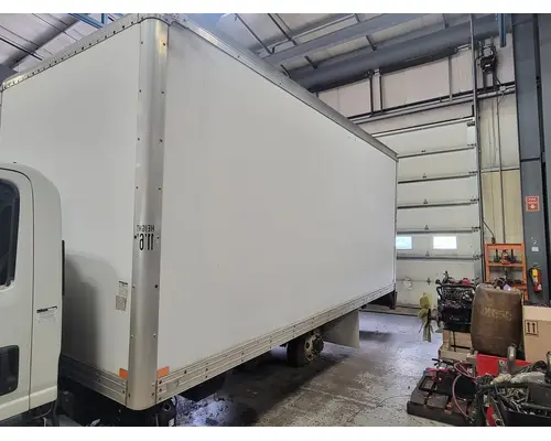 ISUZU NPR/NPR-HD BoxBed