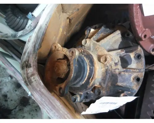 ISUZU NPRR456 DIFFERENTIAL ASSEMBLY REAR REAR