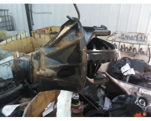 ISUZU NPRR456 DIFFERENTIAL ASSEMBLY REAR REAR