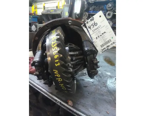 ISUZU NPRR456 DIFFERENTIAL ASSEMBLY REAR REAR