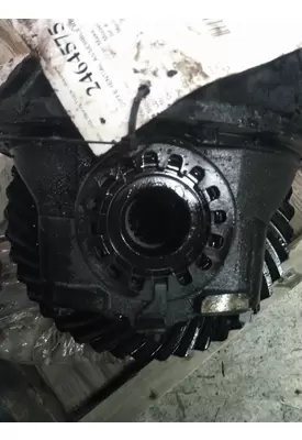 ISUZU NPRR512 DIFFERENTIAL ASSEMBLY REAR REAR