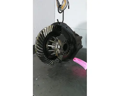 ISUZU NPRR513 DIFFERENTIAL ASSEMBLY REAR REAR
