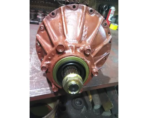 ISUZU NPRR513 DIFFERENTIAL ASSEMBLY REAR REAR