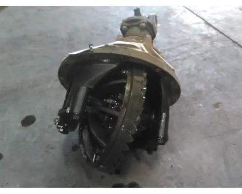 ISUZU NPRR538 DIFFERENTIAL ASSEMBLY REAR REAR