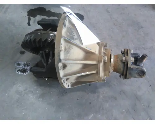 ISUZU NPRR538 DIFFERENTIAL ASSEMBLY REAR REAR