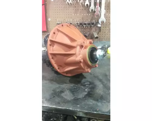 ISUZU NPRR538 DIFFERENTIAL ASSEMBLY REAR REAR