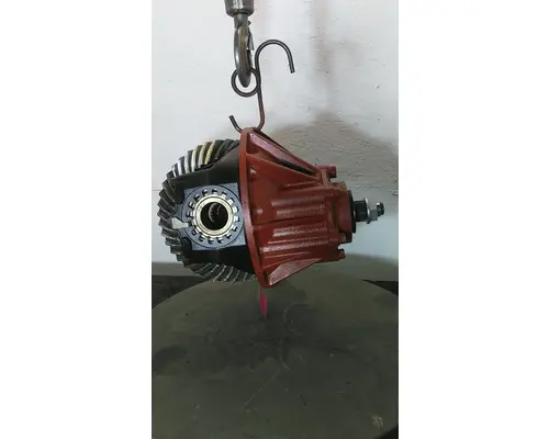 ISUZU NPRR538 DIFFERENTIAL ASSEMBLY REAR REAR