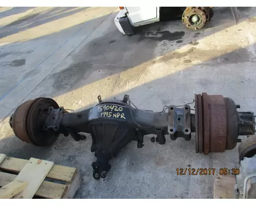 ISUZU NPRR586 DIFFERENTIAL ASSEMBLY REAR REAR