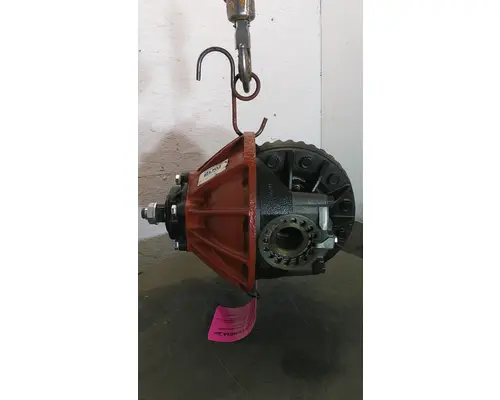 ISUZU NPRR586 DIFFERENTIAL ASSEMBLY REAR REAR