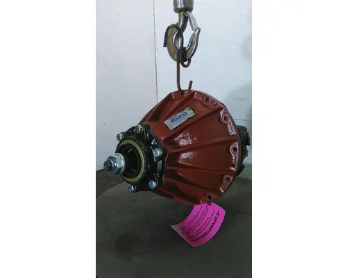 ISUZU NPRR586 DIFFERENTIAL ASSEMBLY REAR REAR