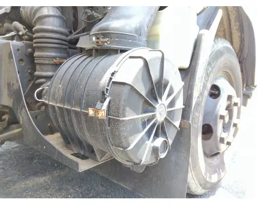 ISUZU NPR AIR CLEANER