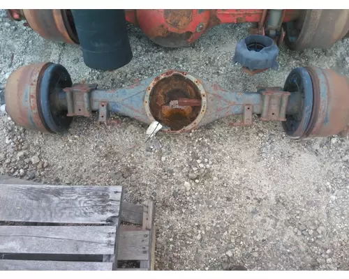 ISUZU NPR AXLE HOUSING, REAR (REAR)