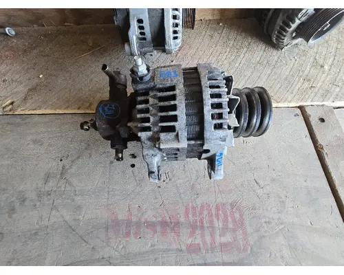 ISUZU NPR Alternator