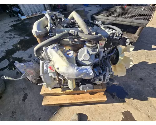 ISUZU NPR Alternator