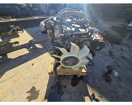 ISUZU NPR Alternator