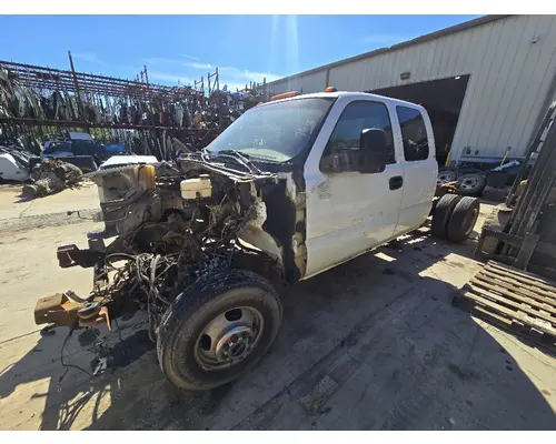 ISUZU NPR Alternator