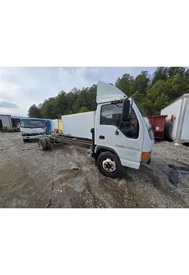 ISUZU NPR Alternator