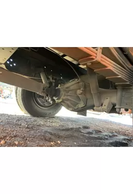 ISUZU NPR Axle Assembly, Rear