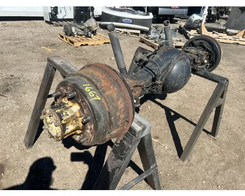 ISUZU NPR Axle Assembly, Rear